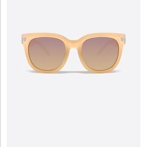 ISO quay Amanda Steele envy in nude and black